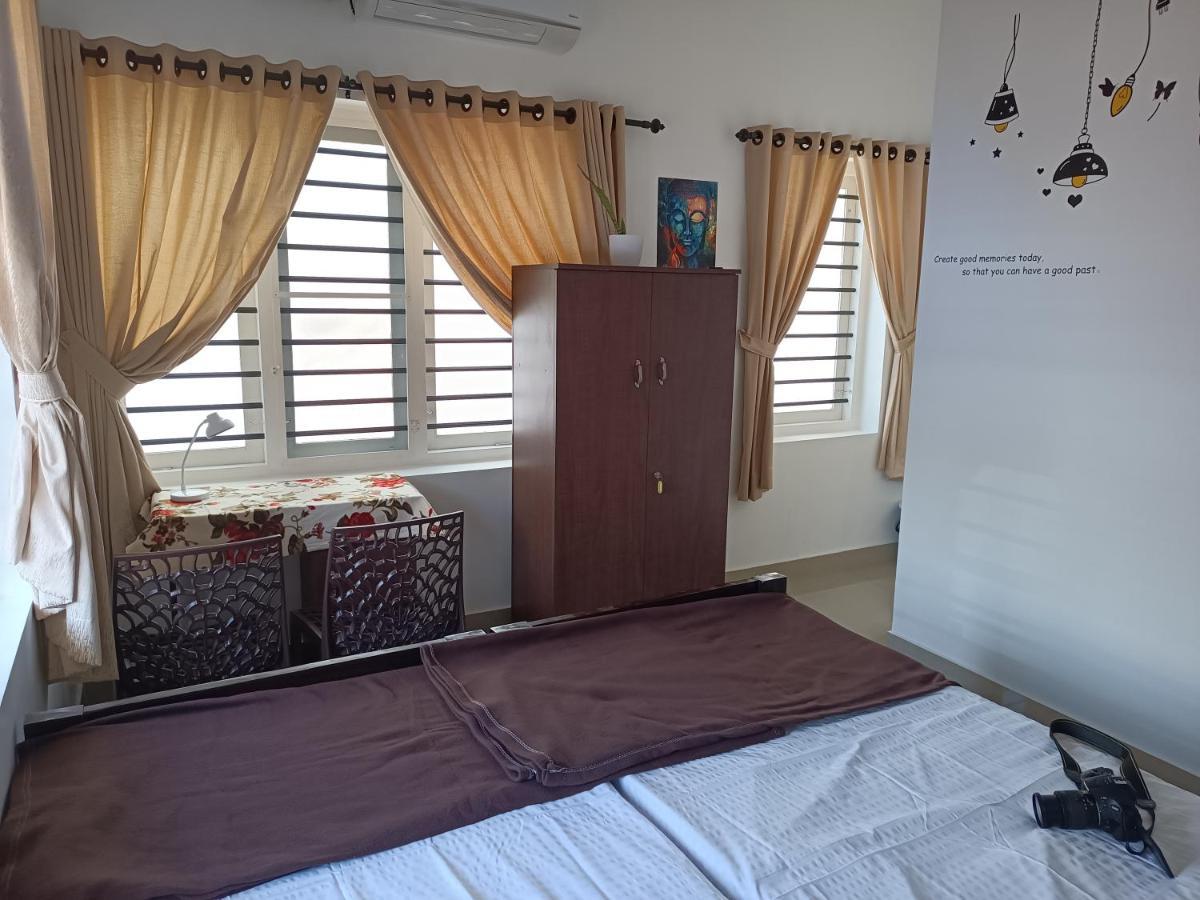 Prakriti Homestay Fortkochi Air Conditioned Rooms Exterior photo