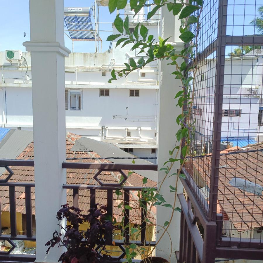 Prakriti Homestay Fortkochi Air Conditioned Rooms Exterior photo